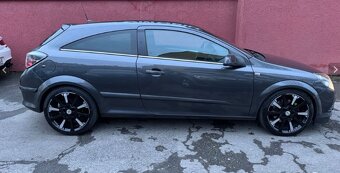 Opel Astra H GTC 2.0 16V Turbo Sport - 4