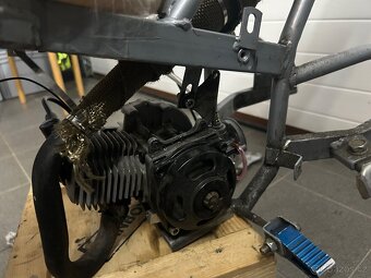 Minibike rám/ díly - 4