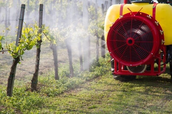 Nesený rosič AGP 200 litrů za traktor, malotraktor - 4