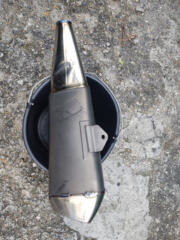 Originální výfuk – Suzuki GSX-R 1000 (2008) - 4