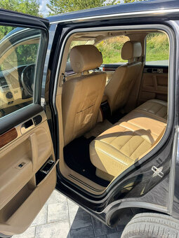 Volkswagen Touareg 2.5 TDI – 1. majitel, perfektní stav - 4