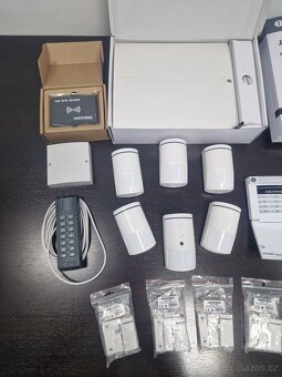 Jablotron 100 NOVÝ set zbernicový - 4