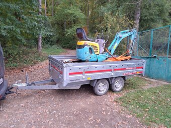 Pronájem minibagru 1200kg - 4