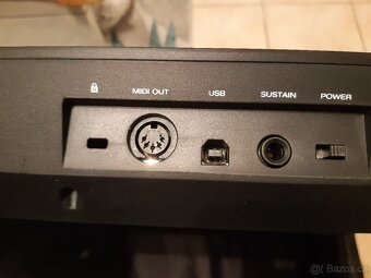 M-Audio Oxygen PRO 61 – MIDI klaviatura, výborný stav - 4