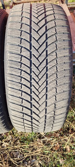 285/45r21 Bridgestone Blizzak LM005 zimní 3ks 285/45/21 - 4