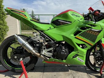 Kawasaki Ninja 400 Okruhovka - 4