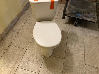 WC kombi se zadním vývodem - 4