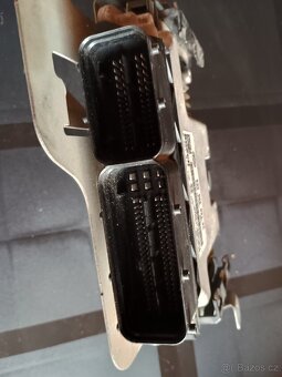 Řídící jednotka 03G906021KC - 4