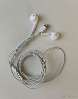 Apple IPhone 7 32GB černý - 4