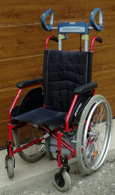 Kolečkový schodolez s invalidním vozíkem - 4
