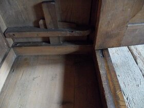 Biedermeier skříň, KLÍNOVÁ, orig.19.stol. - 4