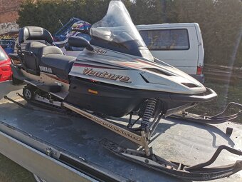 Sněžný skůtr Yamaha najeto pouze 700km - 4
