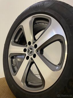 Orig Mercedes GLC X253 C253 R19 + 235/55/19 95% - 4