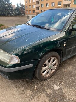 Škoda Octavia 1.6 74 KW 2000 - 4