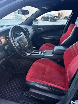 DODGE CHARGER - 4