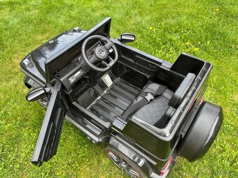 Elektrické auto Mercedes benz G - 4