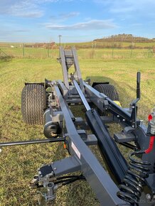 Traktorový nosič kontejnerů METALTECH PH 6 - 4