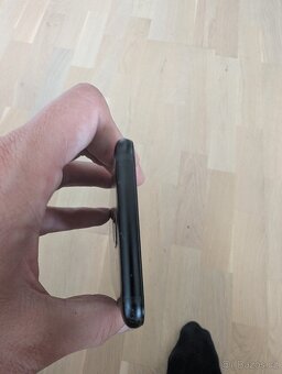 Samsung Galaxy A6 2018 (SM-A600FN/DS) - 4