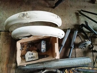 Jawa 23 Mustang - 4