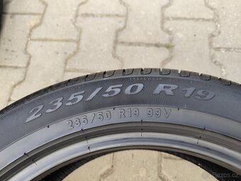 Letní pneu 235/50/19 - 4