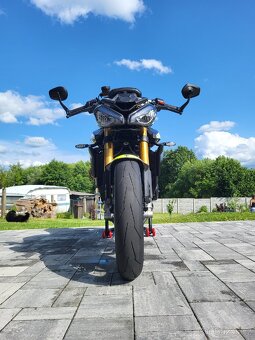 Triumph Street Triple 765 RS Moto2 TM Edition - 4