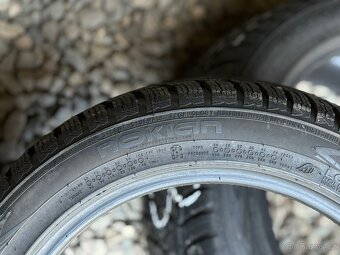 215/45/16 - Nokian zimní pár pneu - 4