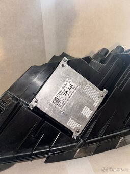 LED světlomet Škoda Octavia III FL pravý – 5E1941016E - 4