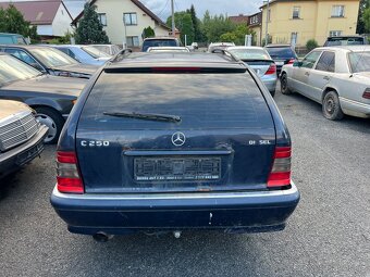 Mercedes Benz W202 250TD - 4