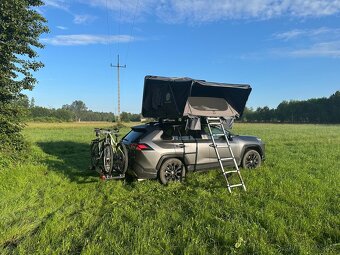 Střešní autostan pro 4 osoby skořepina,akční cena - 4