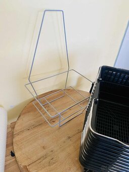 Sada 12 ks černých nákupních košíků s kovovým madlem - 4