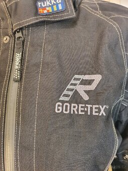 Rukka Gore-Tex
Velmi kvalitní, značková 
bunda na moto 36 - 4