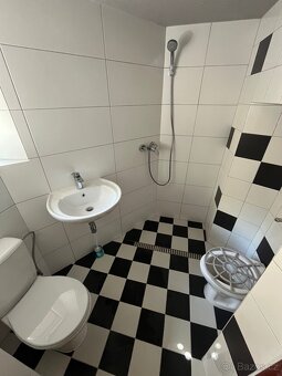 Pronajmu provozovnu na náměstí Lomnice nad Popelkou - 4