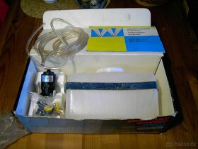 Elektrický ostřikovač čelních skel - Tesla APO 040, 12 V - 4