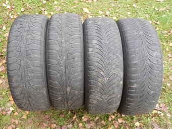 4xObutá zimní sada ŠKODA OCTAVIA 2 15tky. ET 47 195/65 R15 - 4