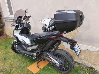 Honda X-ADV 750 - 4