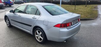 Honda Accord 2.4 - 4