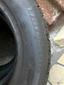Zimní BFGOODRICH G FORCE WINTER 175/65 R 15 84T - 4