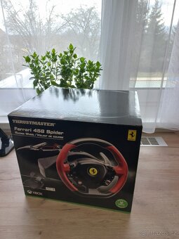 Volant Thrustmaster Ferrari 458 spider - 4