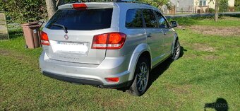 Fiat Freemont 2.0 125kw MultiJet awd, 7 mist - 4