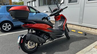 Piaggio Beverly 300 HPE Sport - 4