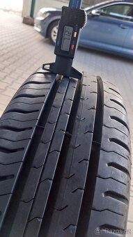 Prodám 4 x letní pneu Continental 165/60/15 cena za 4 ks - 4