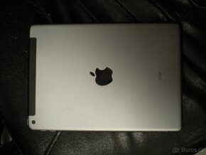 ipad 5 generace - 4