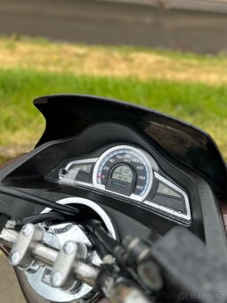 HONDA PCX 125 9900km - 4