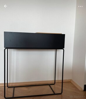 Ferm Living Stojan na květiny Plant Box Black - 4