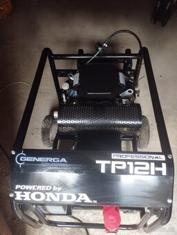 Elektro centrála Honda TP12H AVR s podvozkem - 4