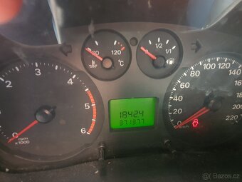 Ford Transit 2,2 CHLAĎÁK - 4