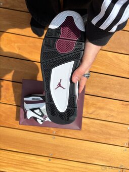 Jordan 4 - 4
