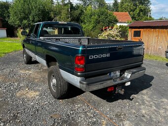 DODGE RAM 2500 5.9 NV4500 - 4