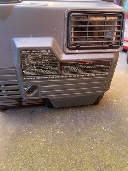 Generato elektrocentrala Honda vykon 650VA - 4