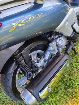 Yamaha X-City 250i - 4